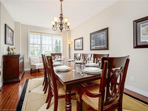 104 Winston Street, Rockwood, ON - Indoor Photo Showing Dining Room