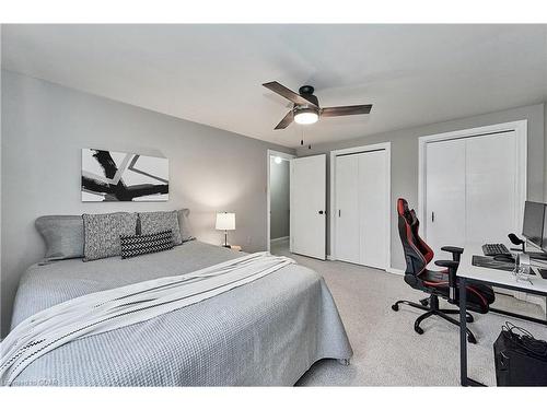 299 Metcalfe Street, Guelph, ON - Indoor Photo Showing Bedroom