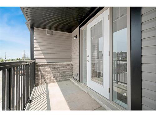 18B-1989 Ottawa Street S, Kitchener, ON - Outdoor With Balcony With Exterior