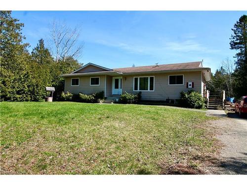 12 Nicholas Street, Tobermory, ON - Outdoor With Facade