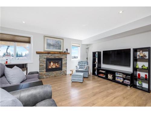 168 Parkinson Drive, Rockwood, ON - Indoor Photo Showing Living Room With Fireplace