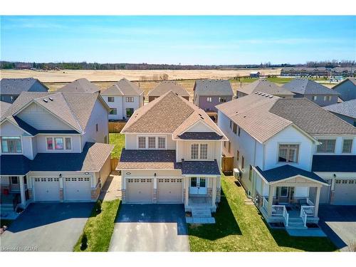 149 Harpin Way E, Fergus, ON - Outdoor With Facade