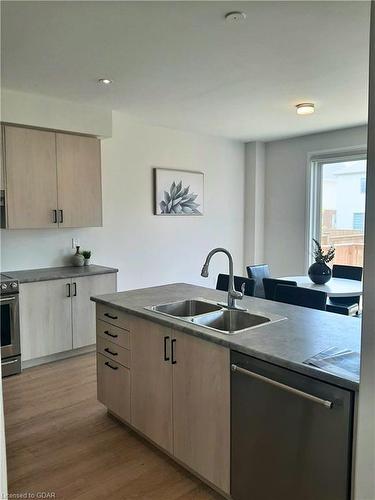 149 Harpin Way E, Fergus, ON - Indoor Photo Showing Kitchen With Double Sink