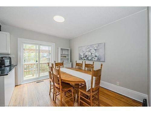569 Woolwich Street, Guelph, ON - Indoor Photo Showing Dining Room