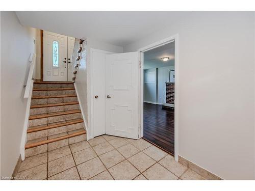 412 Woodlawn Road E, Guelph, ON - Indoor Photo Showing Other Room