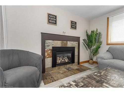6 Carmine Place, Guelph, ON - Indoor Photo Showing Living Room With Fireplace