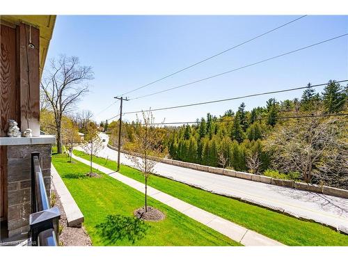 4-19 Stumpf Street, Elora, ON - Outdoor