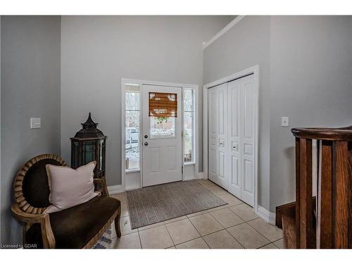39 Hall Avenue, Guelph, ON - Indoor Photo Showing Other Room