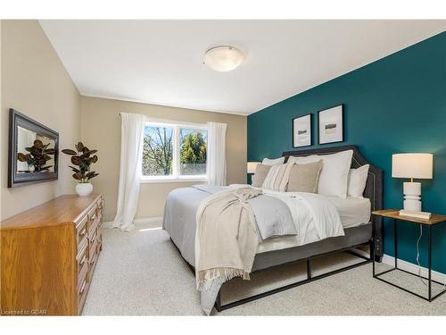 177 Riverwalk Place, Rockwood, ON - Indoor Photo Showing Bedroom