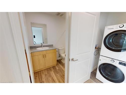 808-1098 Paisley Road, Guelph, ON - Indoor Photo Showing Laundry Room