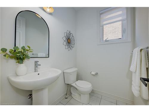 64 Harpin Way E, Fergus, ON - Indoor Photo Showing Bathroom