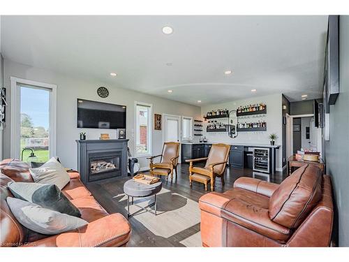7177 Ariss Valley Road, Guelph/Eramosa, ON - Indoor Photo Showing Living Room With Fireplace