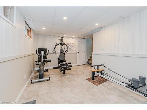 44 Ridgeway Avenue, Guelph, ON - Indoor Photo Showing Gym Room