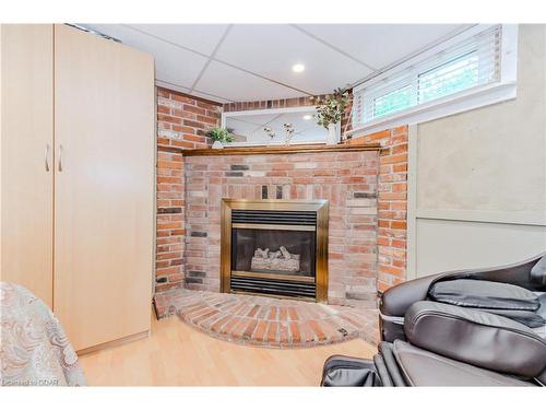44 Ridgeway Avenue, Guelph, ON - Indoor Photo Showing Living Room With Fireplace
