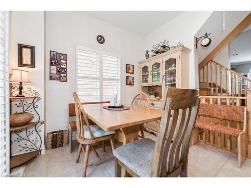 489 St Andrew Street E, Fergus, ON - Indoor Photo Showing Dining Room