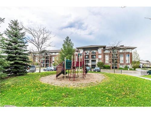 210-43 Goodwin Dr Drive, Guelph, ON - Outdoor