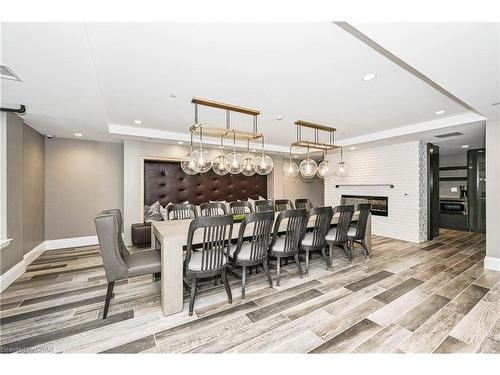 703-73 Arthur Street S, Guelph, ON - Indoor Photo Showing Dining Room