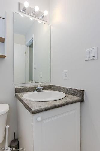 7-601 Columbia Forest Boulevard, Waterloo, ON - Indoor Photo Showing Bathroom