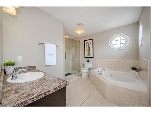 16 Creighton Avenue, Guelph, ON - Indoor Photo Showing Laundry Room