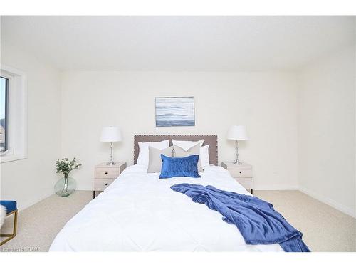 4072 Canby Street Street, Beamsville, ON - Indoor Photo Showing Bedroom