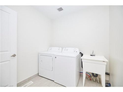 4072 Canby Street Street, Beamsville, ON - Indoor Photo Showing Laundry Room