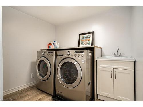 38 Grassyplain Drive, Hamilton, ON - Indoor Photo Showing Laundry Room