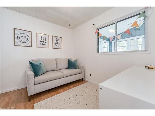 16 Third Line Road, Belwood, ON - Indoor Photo Showing Living Room