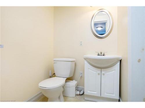 28 Delerin Crescent, Erin, ON - Indoor Photo Showing Bathroom