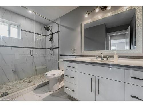 5954 Wellington Rd 7, Guelph, ON - Indoor Photo Showing Bathroom