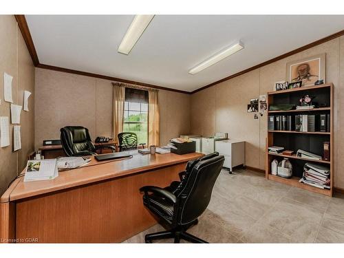 5954 Wellington Rd 7, Guelph, ON - Indoor Photo Showing Office