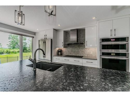 5954 Wellington Rd 7, Guelph, ON - Indoor Photo Showing Kitchen With Double Sink With Upgraded Kitchen
