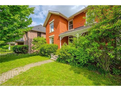 61 Clairfields Drive E, Guelph, ON - Outdoor