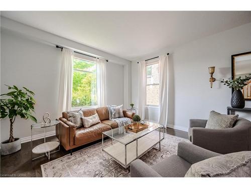 61 Clairfields Drive E, Guelph, ON - Indoor Photo Showing Living Room