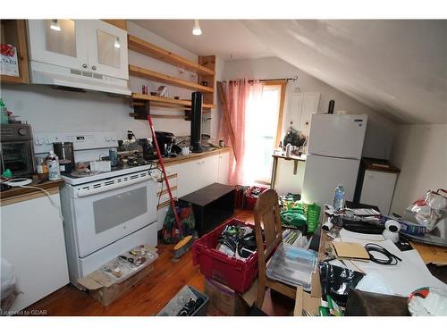 34 Jane Street, Guelph, ON - Indoor Photo Showing Kitchen