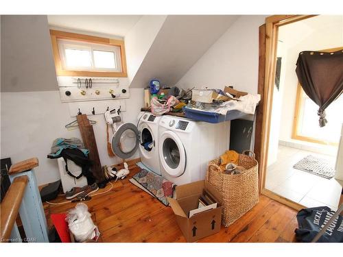 34 Jane Street, Guelph, ON - Indoor Photo Showing Laundry Room