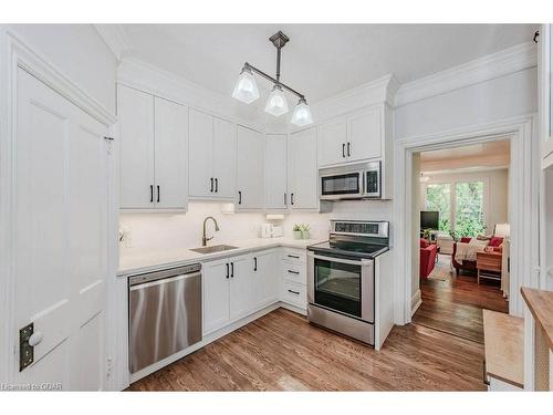 49 Mctague Street, Guelph, ON - Indoor Photo Showing Kitchen