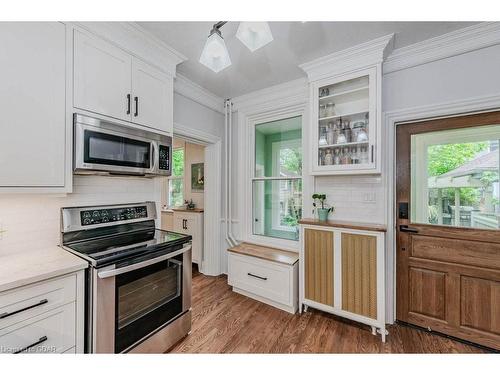 49 Mctague Street, Guelph, ON - Indoor Photo Showing Kitchen