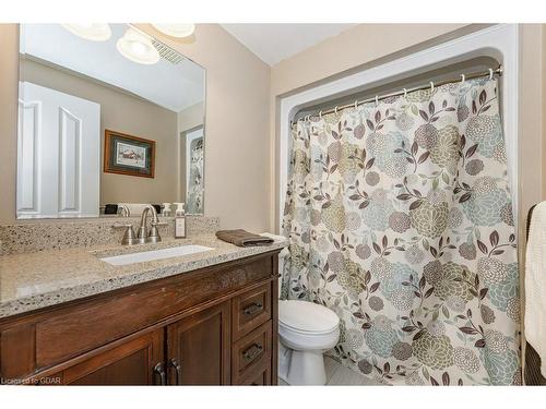 22 Carrington Place, Guelph, ON - Indoor Photo Showing Bathroom