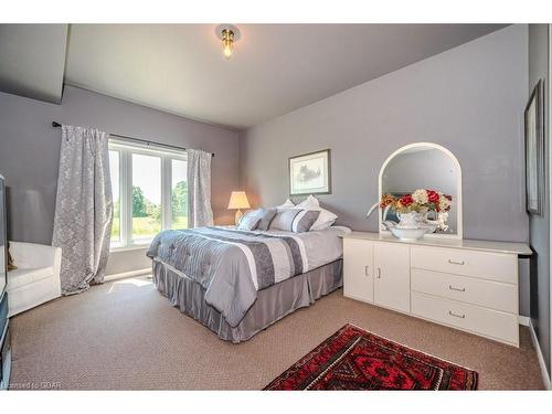 5072 Wellington Rd 32, Guelph, ON - Indoor Photo Showing Bedroom