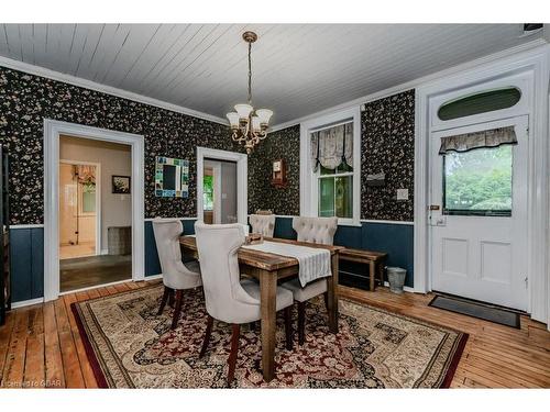 8292 Wilson Street, Guelph/Eramosa, ON -  Photo Showing Dining Room