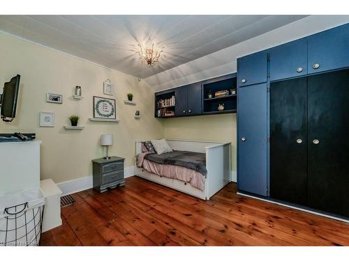 8292 Wilson Street, Guelph/Eramosa, ON - Indoor Photo Showing Bathroom