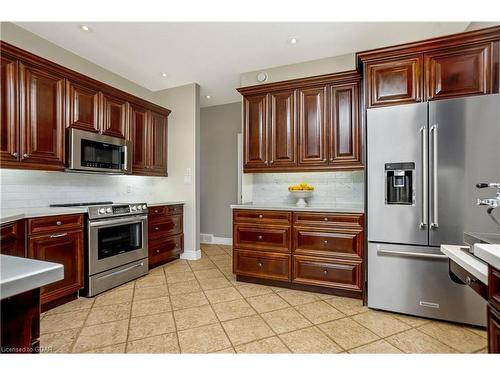 5342 Eramosa-Erin Townline, Guelph/Eramosa, ON - Indoor Photo Showing Kitchen