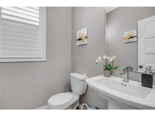 298 Tremaine Crescent, Kitchener, ON - Indoor Photo Showing Bathroom