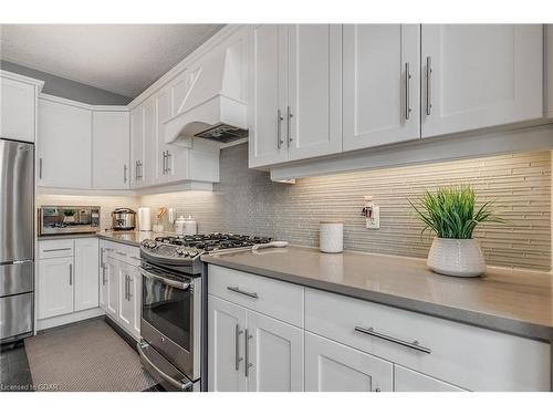 298 Tremaine Crescent, Kitchener, ON - Indoor Photo Showing Kitchen With Upgraded Kitchen