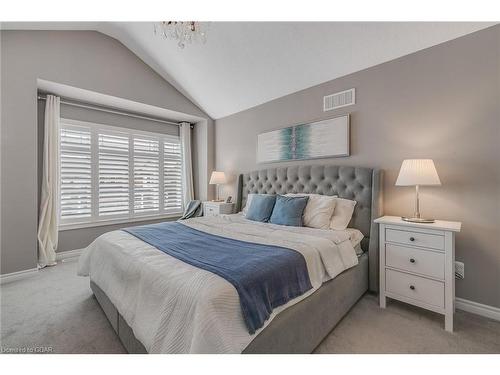 298 Tremaine Crescent, Kitchener, ON - Indoor Photo Showing Bedroom