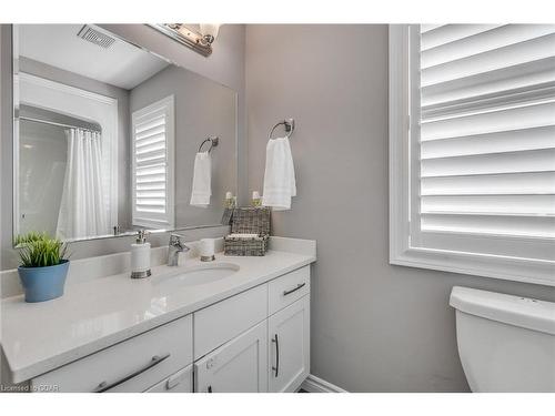 298 Tremaine Crescent, Kitchener, ON - Indoor Photo Showing Bathroom