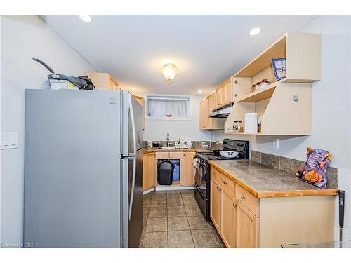 16 Speedvale Avenue W, Guelph, ON - Indoor Photo Showing Kitchen