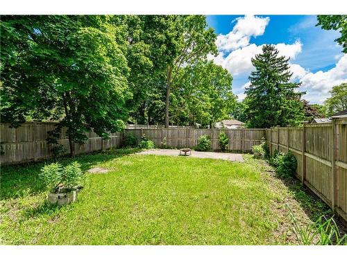 16 Speedvale Avenue W, Guelph, ON - Outdoor With Backyard