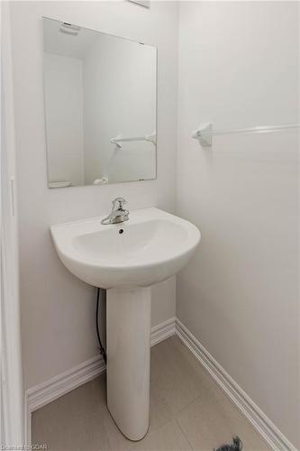26 Elsegood Drive, Guelph, ON - Indoor Photo Showing Bathroom