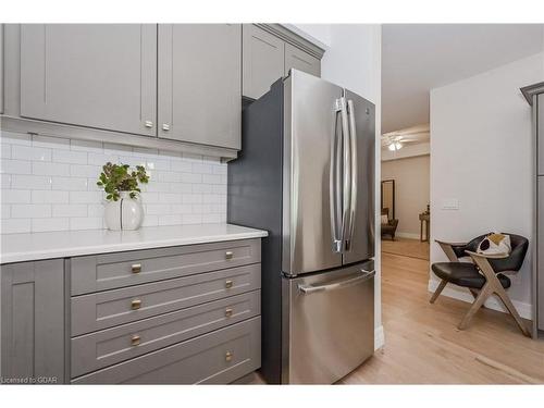 5-19 Stumpf Street, Elora, ON - Indoor Photo Showing Kitchen